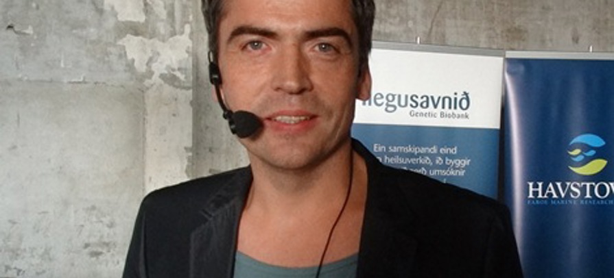 a1a87efa9745f82ef827aa433df71a7e.jpg